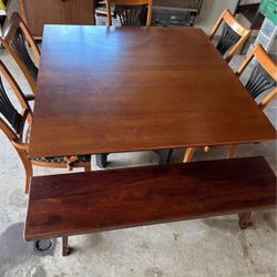 Bernhardt Kitchen Table , Chairs & Bench