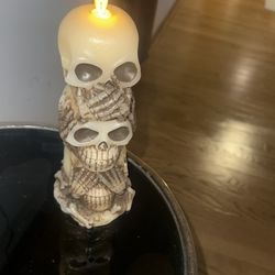 Flickering Flameless Candles with Remote & Timer, 3 in 1 Skull Battery Operated Real Wax LED Candles with Moving Wick for Halloween Decoration Home Th