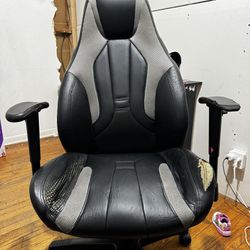 Gaming Chair (AS IS)