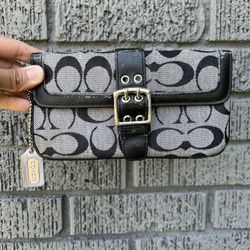 Vtg Coach Y2K Wallet