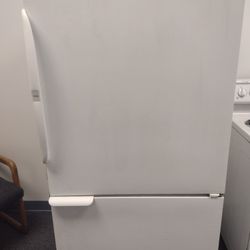 21 Cubic Fridge 
