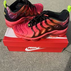 Nike Vapor max plus
