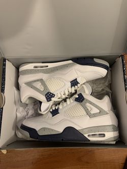 Retro 4s Midnight Navy  Sz 10.5