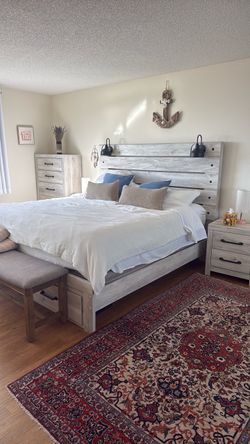 King size bed and mattress and dresser