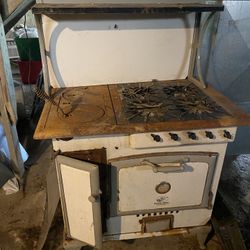 Antique stove 