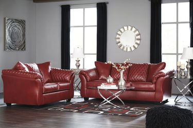 Stunning red couch and Loveseat set!