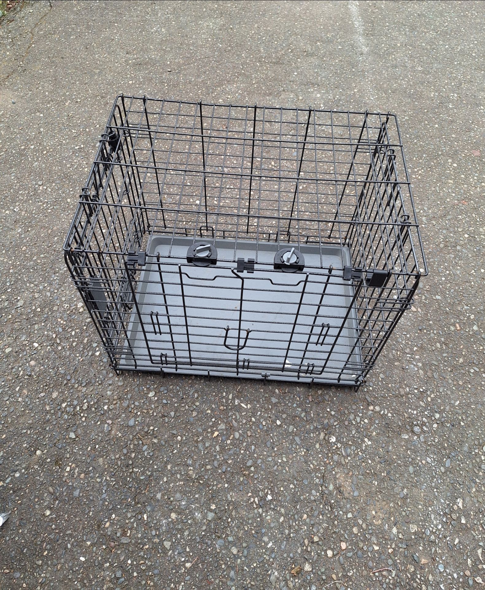 Small dog crate/cage/kennel