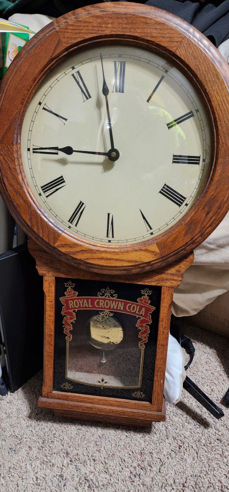 Vintage ROYAL CROWN Clock 
