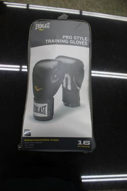 EVERLAST Everfresh 16 oz Pro style Training Boxing Gloves