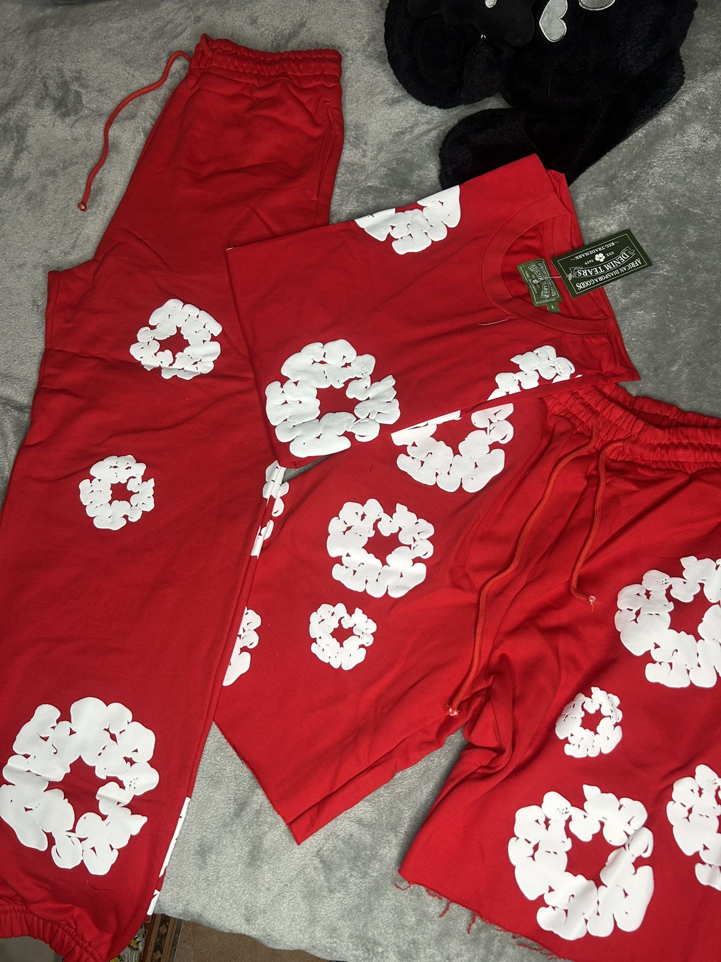 Denim Tears Red Size Large