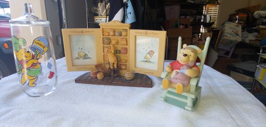 POOH COLLECTIBLES - SET OF 3