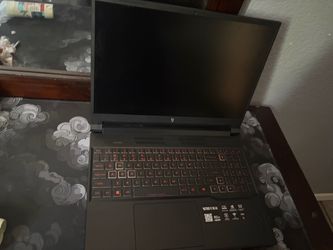 Acer Nitro V 16 Gaming Laptop – Geforce RTX-Trades