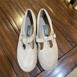 Easy Spirit  New buck Leather