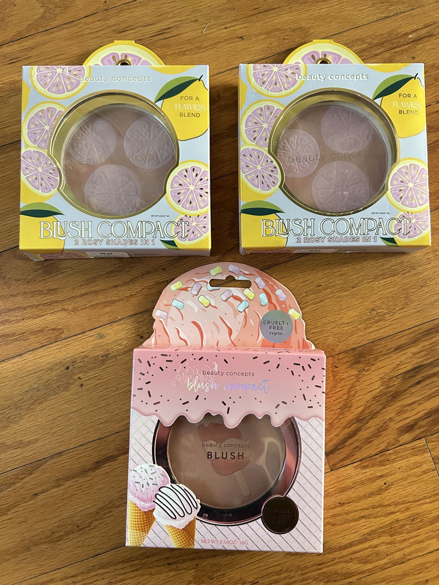 NWT beauty concepts 3pcs Blush Compact Set bundle