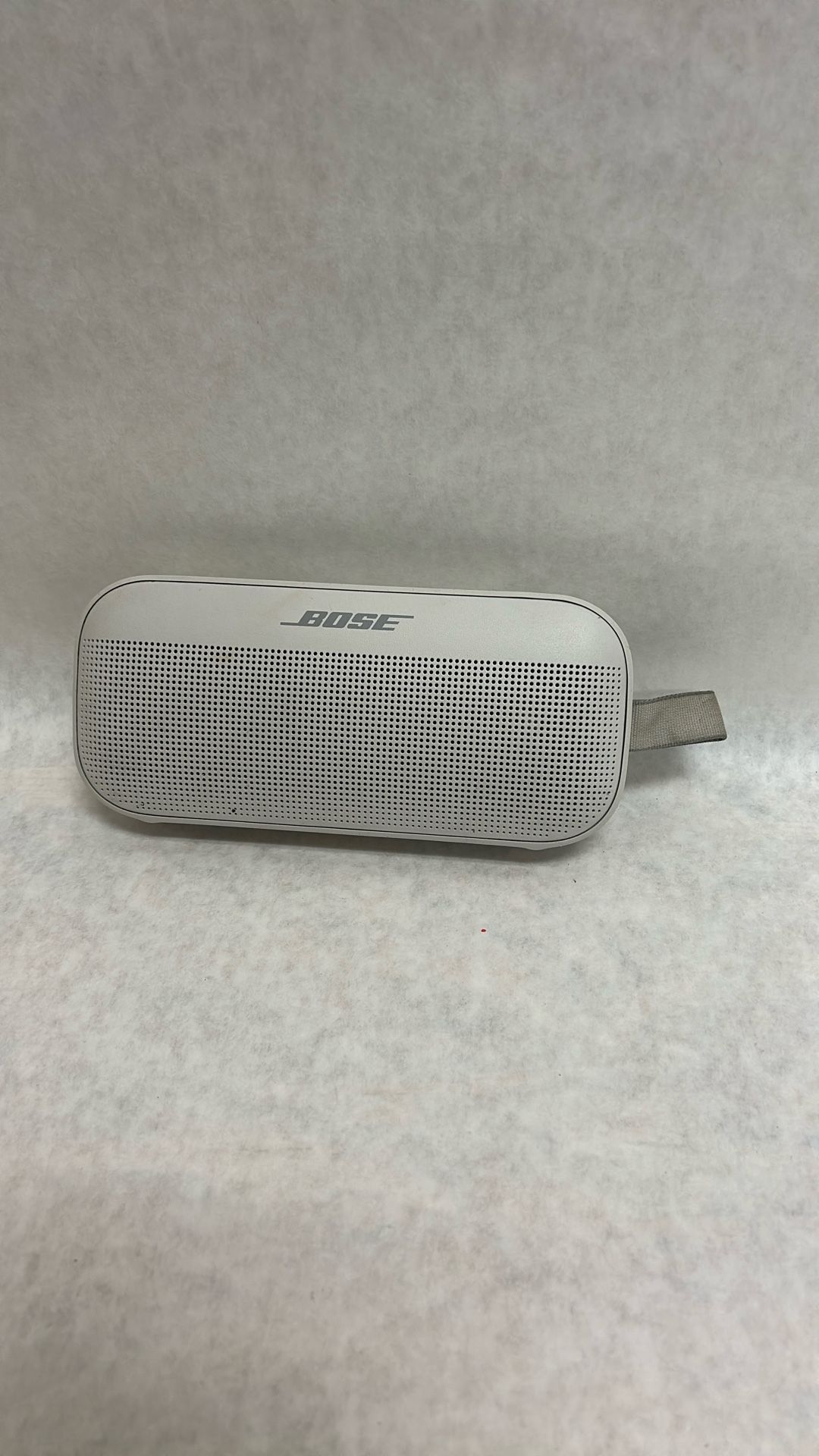 Bose sound link flex white Bluetooth speaker