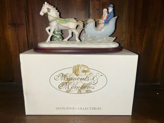 Avon moments and memories collection