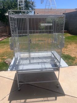 Large parrot cage