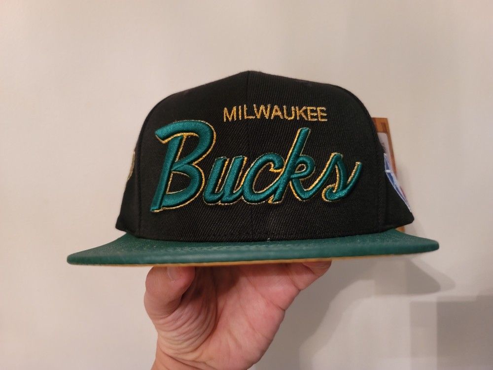 Mitchell & Ness HWC SNAPBACK Hat Cap NBA Milwaukee Bucks Black Green Gold NEW