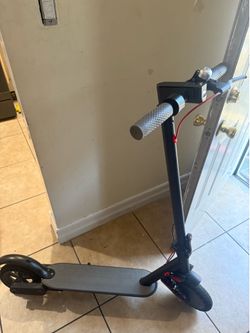 Electric scooter