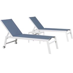 Brand New Outdoor Pool Lounge Chairs Set of 2 w/ Side Table