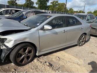 2013 Toyota Camry For parts only 2.5 engine
