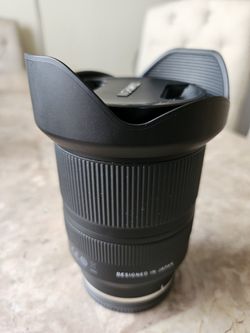 Tamron 17-28mm f/2.8 Di III RXD Wide-Angle Zoom Lens for Sony