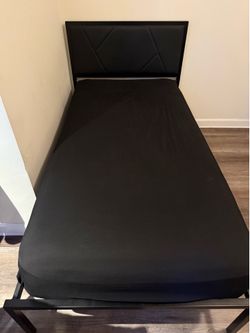 Twin Metal Bed Frame – Sturdy and Modern