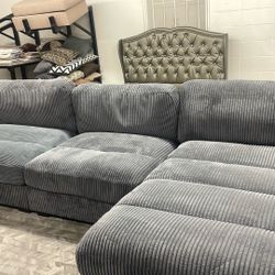 New 127x66 Corduroy Sectional Couch / Free Delivery 