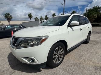Nissan Pathfinder SV