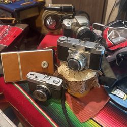 Vintage Cameras For Sale All In Working Condition