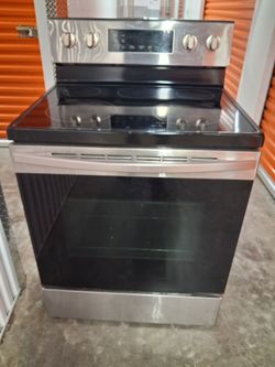 Black Stainless Steel Stove Great Condition