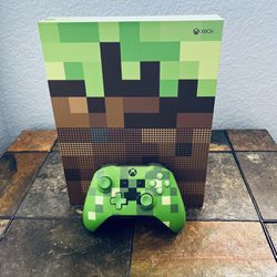 Xbox ONE S MINECRAFT EDITION 780GB Console With Creeper Controller