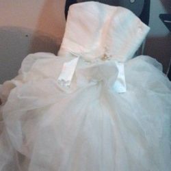 Wedding Dress With Accessories 