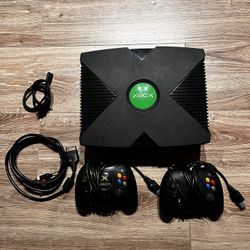 OG Xbox Console W/ 2 Duke Controllers 