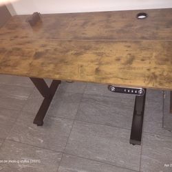 Motion Computer Desk Large