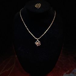 Chain, Pendant and Ring! Perfect For Valentine’s Day! ❤️