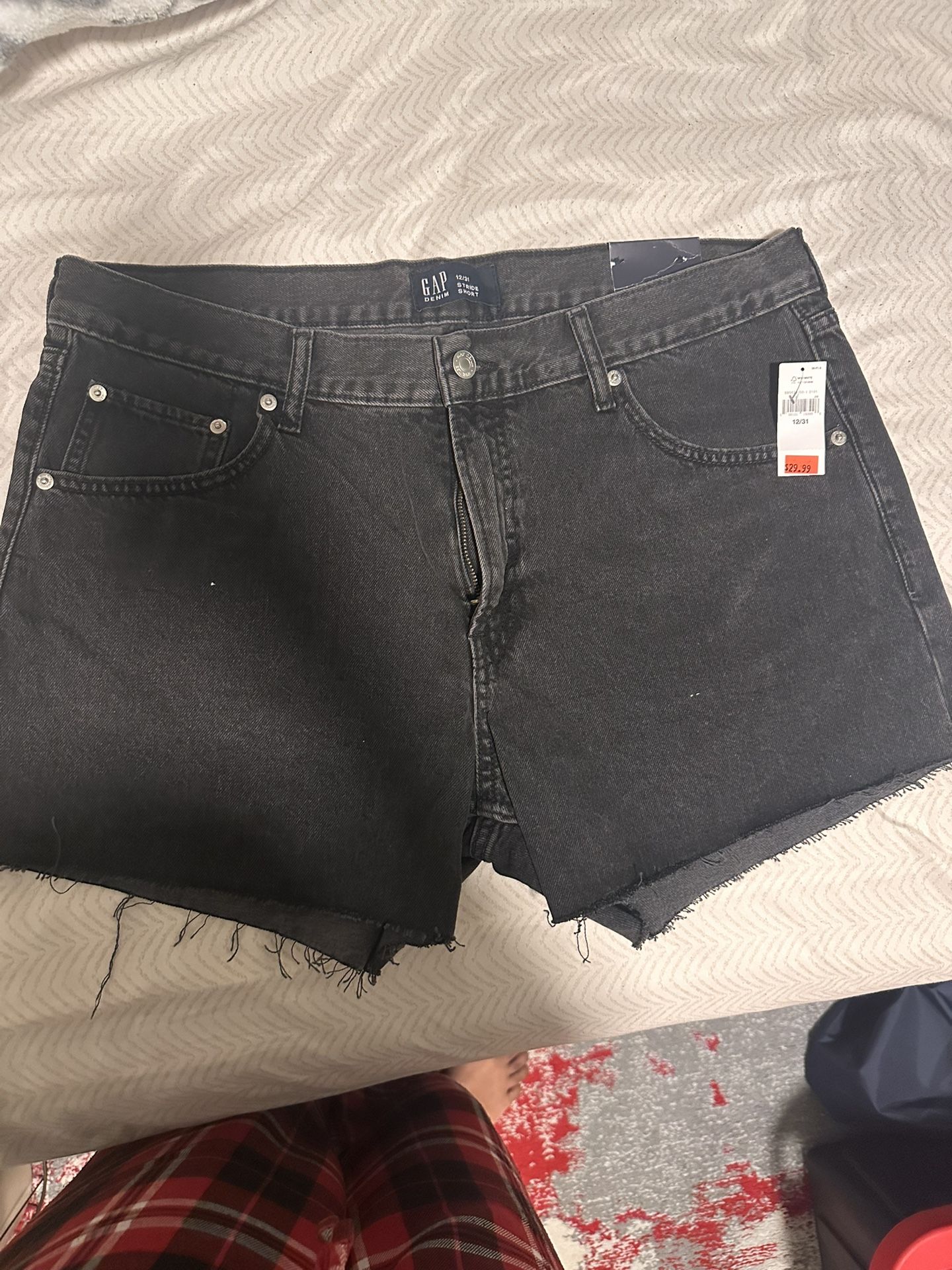 Gap Black Denim Stride Shorts
