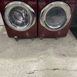 SAMSUNG  WASHER. AND. DRYER. SET 