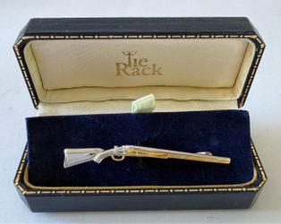 Two Tone Rifle Tie Clip