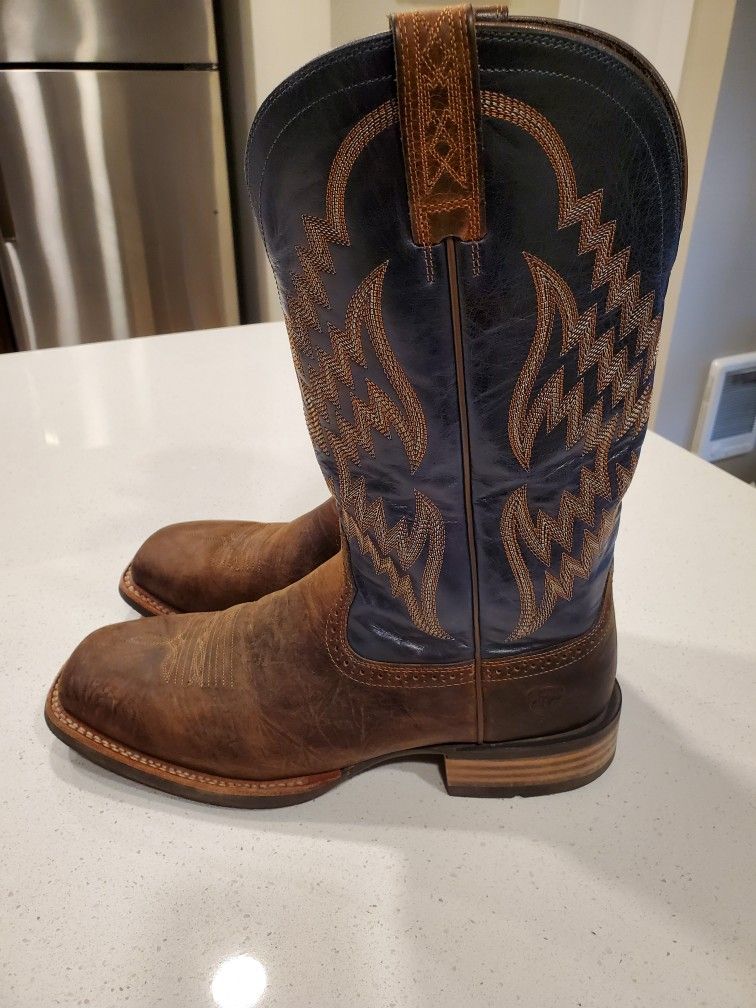 Mens ARIAT Boots size 13