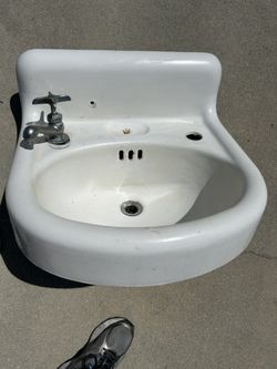 Antique Sink