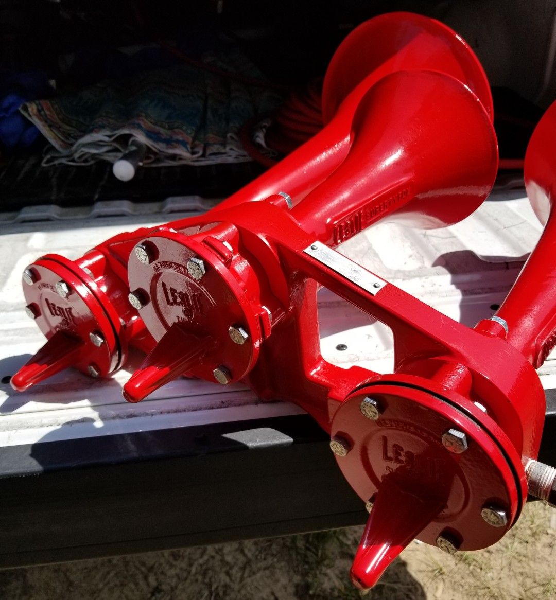 REAL TRAIN HORNS Leslie Supertyfon RS3L for Sale in Cleveland, TX