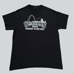 St. Louis Missouri black graphic t shirt Size Large