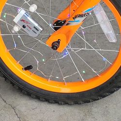 Boys Bike , Girls Bike Both Like New 25 Each