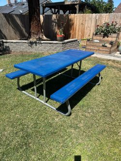Foldable bench