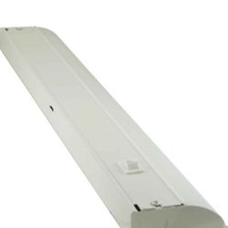 GE Premium 36 in. LED Direct Wire Dimmer Compatible Under Cabinet Light Bar

New in box