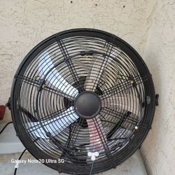 3 Speed Industrial Fan With Misters 