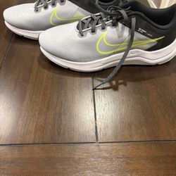 Men’s Shoes