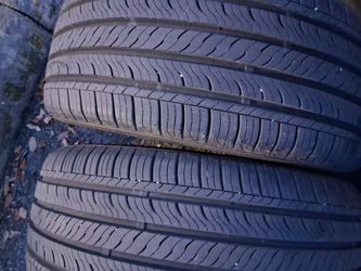 225/45/17 tire