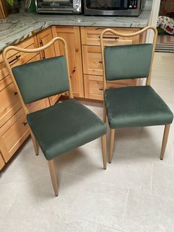 Set of 2 Green Velvet Dining Chairs